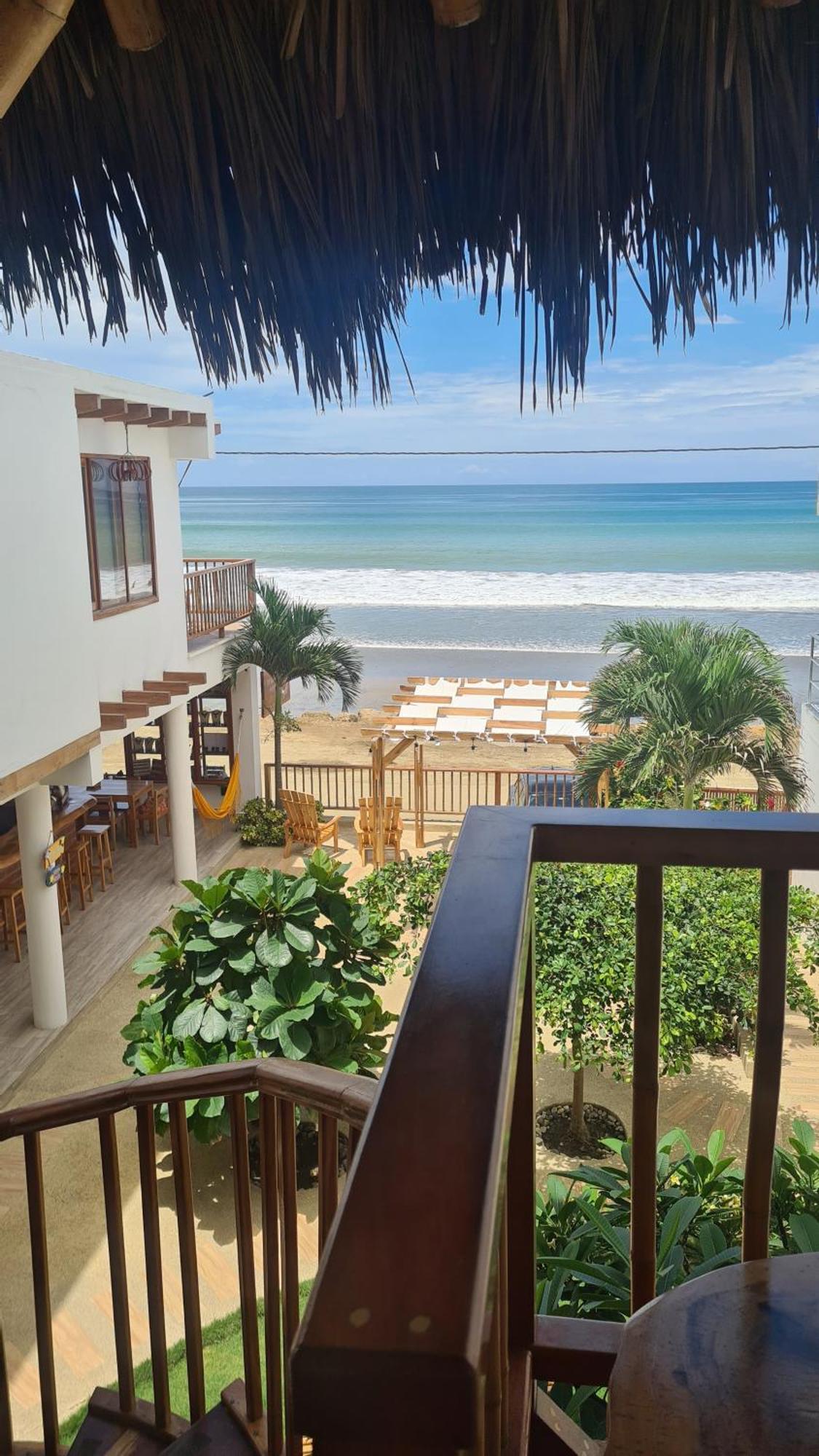Intiquilla Hotel Manta Buitenkant foto