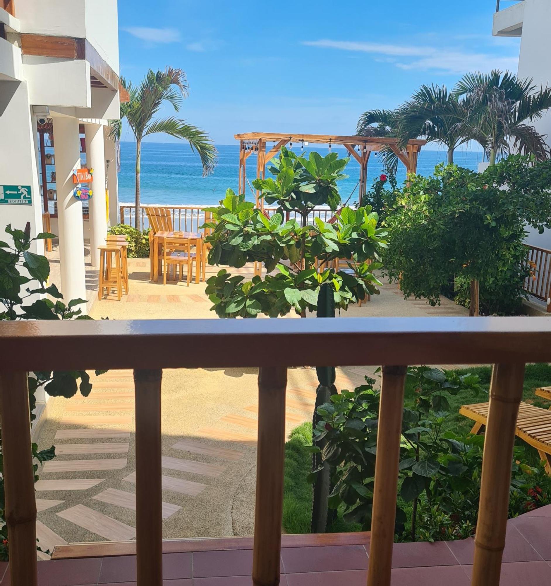 Intiquilla Hotel Manta Buitenkant foto