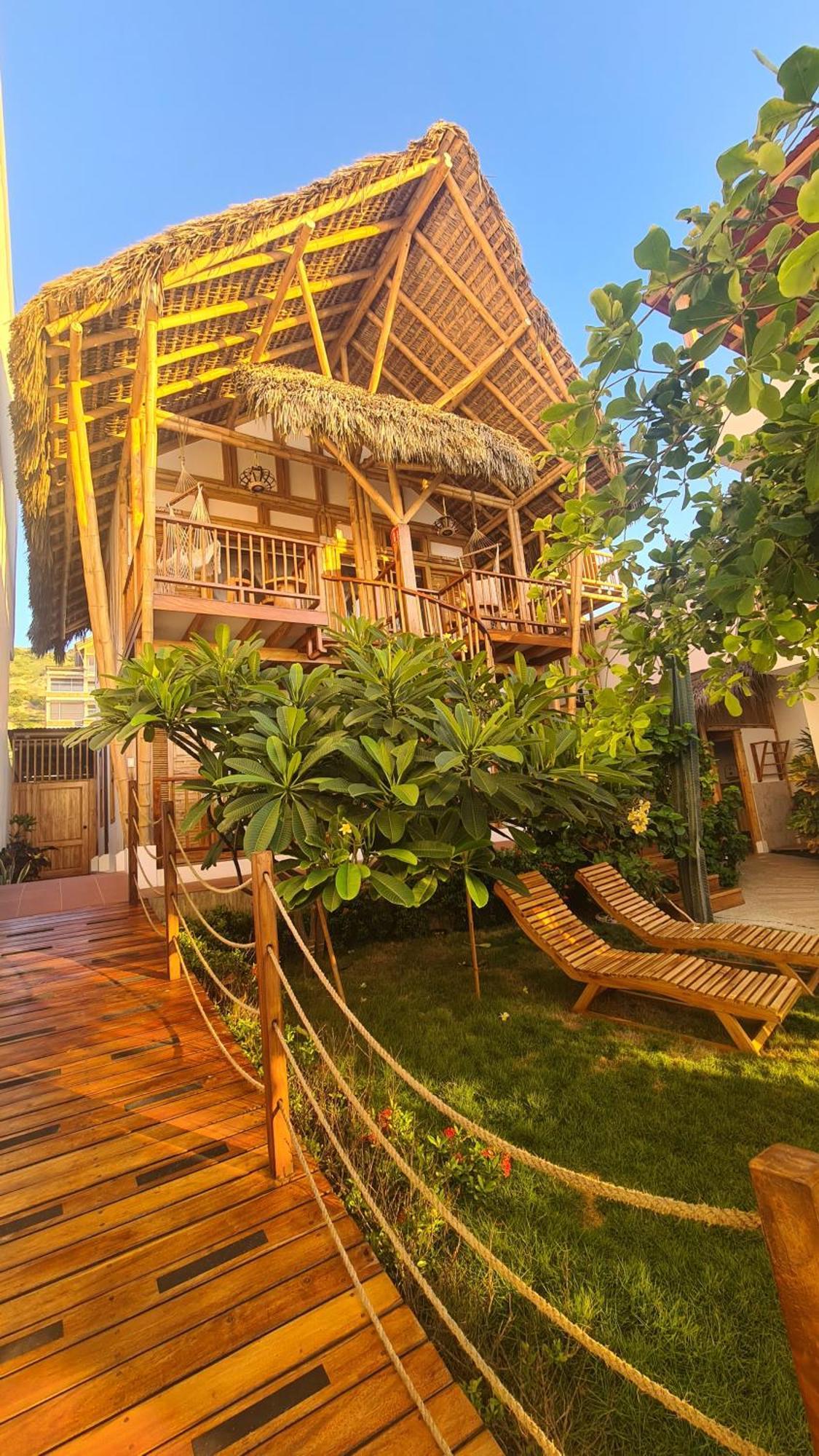 Intiquilla Hotel Manta Buitenkant foto
