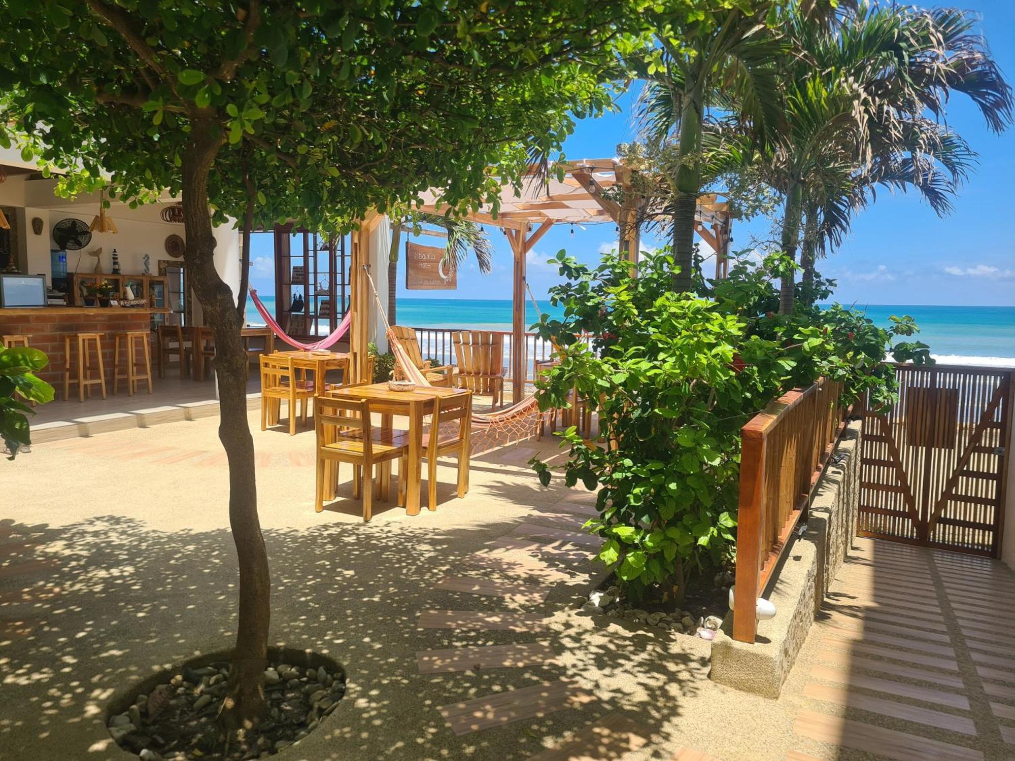 Intiquilla Hotel Manta Buitenkant foto