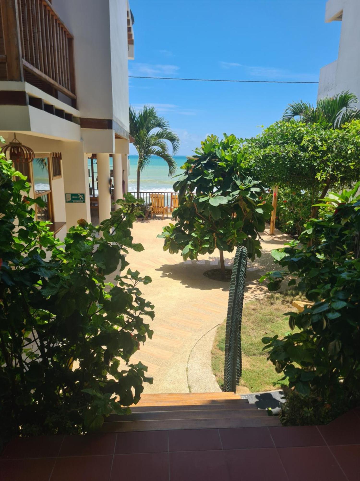 Intiquilla Hotel Manta Buitenkant foto